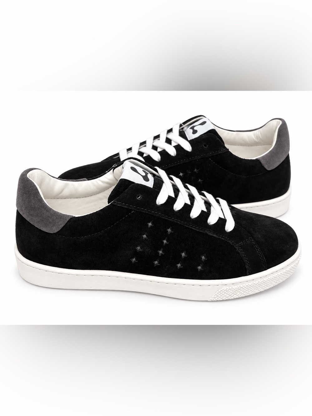 Lazo Halo Eco-Suede Sneakers Women’s 8.5 Men’s 7 Black Grey NIB